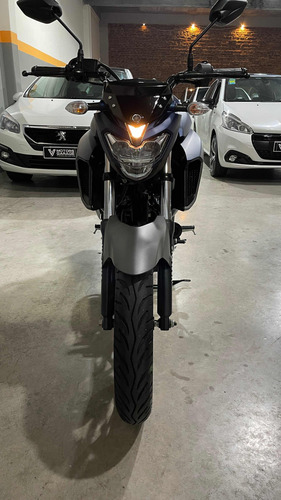 Yamaha Fz25