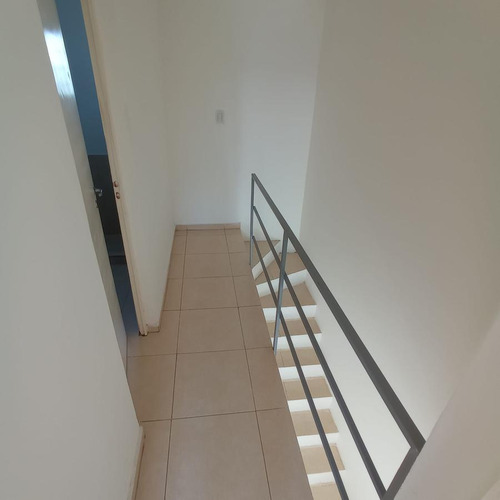 Dúplex Cuesta Colorada En Venta , Patio Con Asador, Cochera , Escritura !