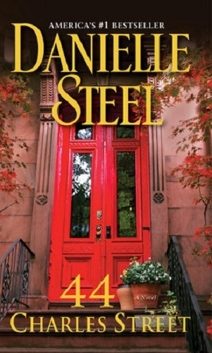 44 Charles Street - Danielle Steel, de Steel, Danielle. Editorial Bantam, tapa blanda en inglés internacional, 2012