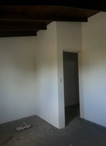 Se Vende Casa Quinta En Puerto Ordaz Ve02-1134po-myafar