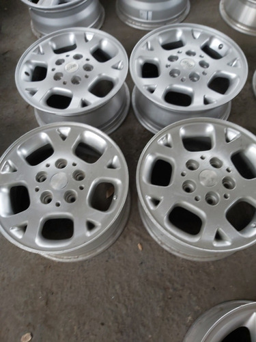 Rines 16 Para Jeep Cherokee (Usado)