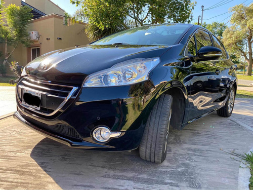 Peugeot 208 1.6 Feline 2013