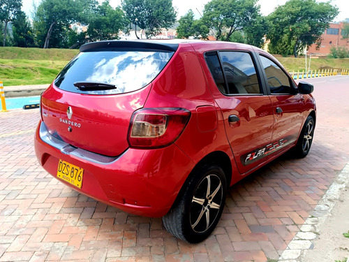 Renault Sandero 1.6 Night & Day