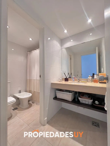 Venta Apartamento De 4 Dormitorios Y 4 Baños Con Piscina Y Loza Radiante En La Brava