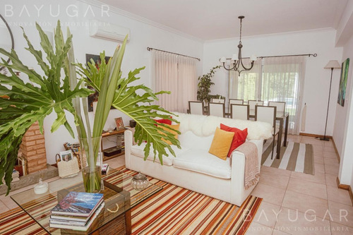 Venta - Casa Amoblada En Sausalito - Bayugar Negocios Inmobiliarios