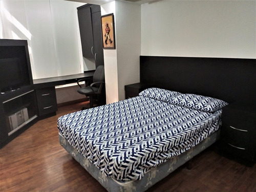 Imagen 8 de 19 de Comodo Apartamento En Pampatar, En Alquiler