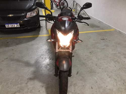 Bajaj Rouser Ns200