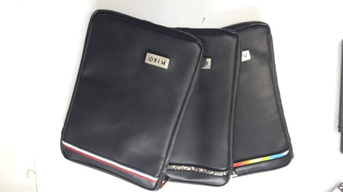 Imagen 4 de 6 de Funda Universal Para Tablet Hasta 9.5 Pulgadas Negro 16x25cm