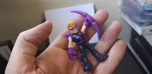 2015 Hasbro Marvel Super Hero Hawkeye Figure 6 Cms (Usado)