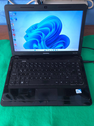 Laptop Compaq Cq43 Celeron Dual Core  6g Ram 240g Ssd Win 11