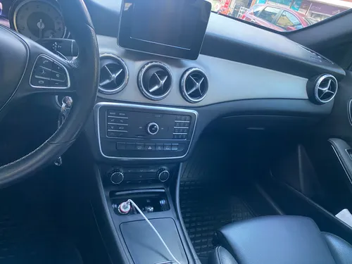Mercedes-Benz Clase GLA 1.6 Urban