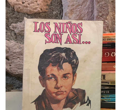 Los Niños Son Así - Alfredo Madrigal Llorente