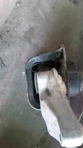 Base Motor Derecha Peugeot 307 (Usado)