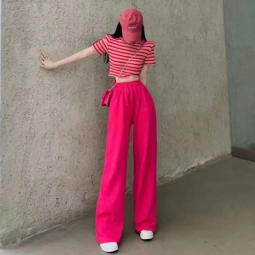 Conjunto De Camiseta De Manga Corta A Rayas Y Pantalones Aca
