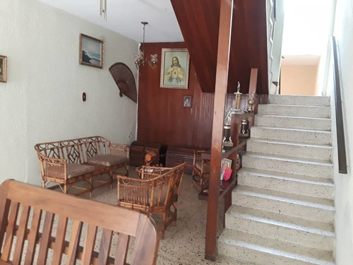Imagen 4 de 8 de Venta Casa Veredas De Coche