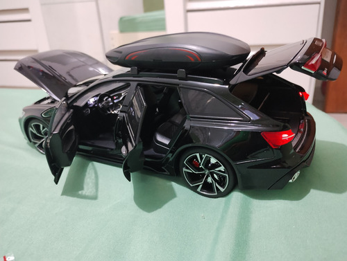 Carro Em Miniatura Audi Rs6 Avant Preto Marca Chinesa 1/18 Preto