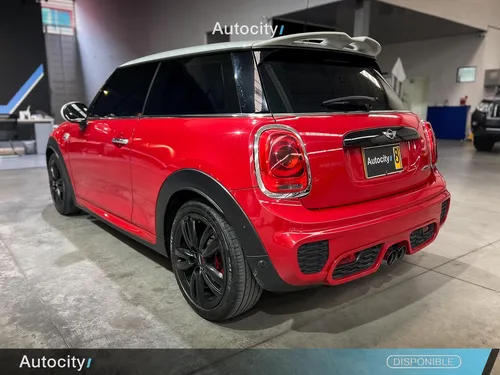 Mini Cooper S 2.0 At JCW