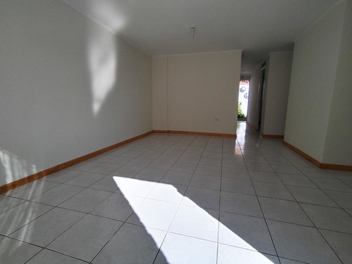 Venta Casa En Maipú