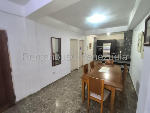 Bella Casa Duplex Ubicada En Conjunto Cerrado Con Vigilancia 24 Hrs, Sala Comedor Concepto Abierto, Cocina Empotrada Moderna Con Tope De Cuarzo,area De Faena, Patio,terraza Con Escaleras Independiente