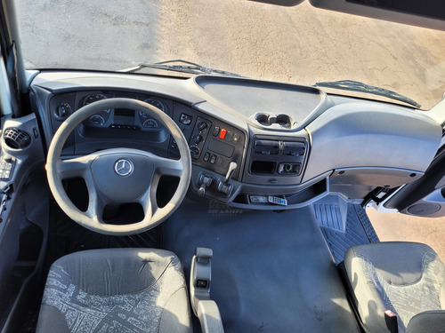 Mercedes Benz Axor 1933 Toco 4x2 Ano 2016/16 Automático