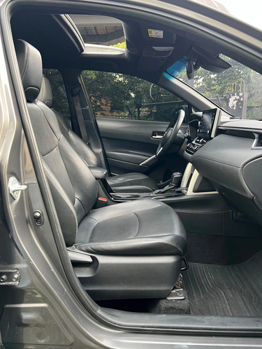 Toyota Corolla Cross (hybrid)