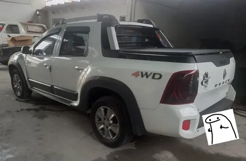 Renault Duster Oroch 2.0 Intens 4X4
