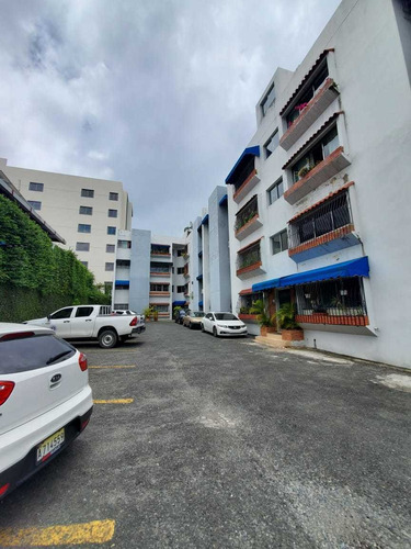 Imagen 25 de 30 de Venta De Apartamento Clásico En Evaristo Morales