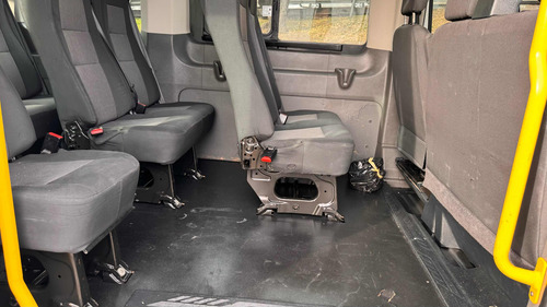 Ford Transit Bus 15 Pas. 2.2 Lts
