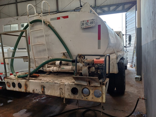 Rabon Freightliner M2 2007 Pipa 10,000 Lts
