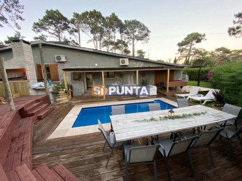 Imagen 2 de 25 de Casa A La Venta Con Piscina