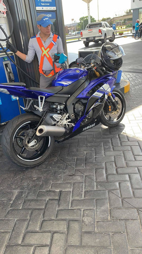 Yamaha R6