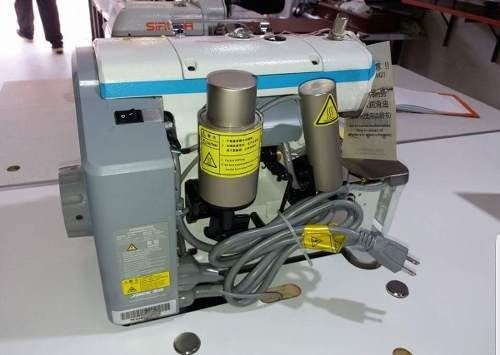 Máquina de coser overlock Jack C4 5-03/333