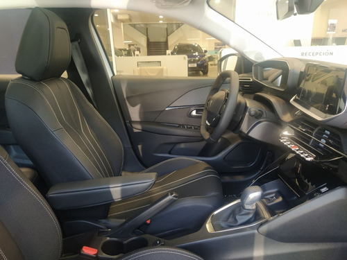 Imagen 11 de 16 de Peugeot 208 Feline 1.6 At 2022