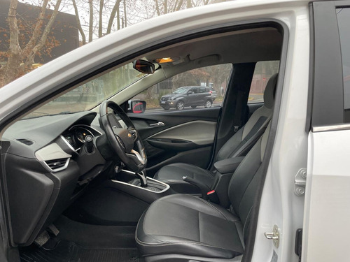 Chevrolet Onix 1.0 Turbo Premier At