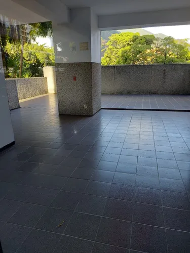 Se Vende Apartamento En Exelentes Condiciones Y Ubicacion Privilegiada