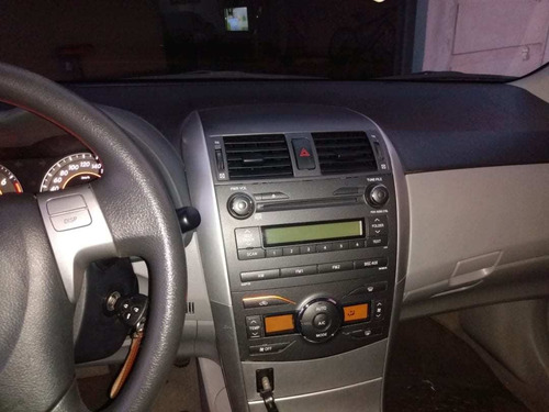 Imagem 8 de 14 de Toyota Corolla Gli 1.8 16v Flex