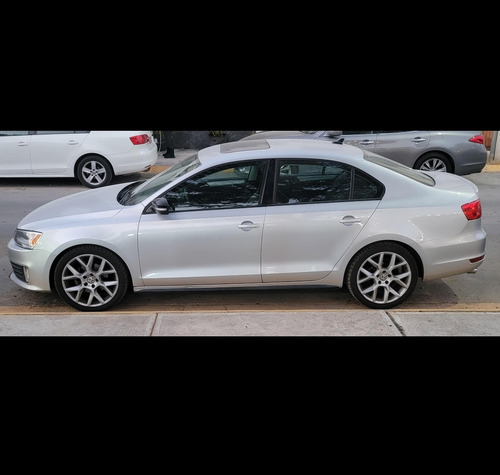 Volkswagen Jetta 2.0 Tdi Dsg At