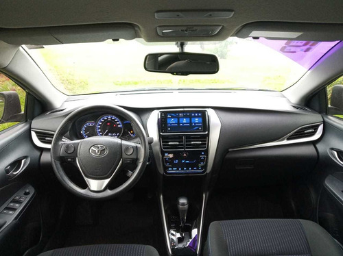 Toyota Yaris Sedan 1.5 Xl Plus Tech Cvt (flex)
