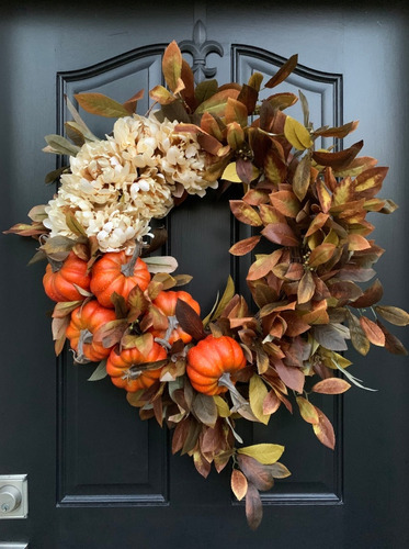 Corona Artificial Otoñal Con Peonias, Calabazas Y Hojas.