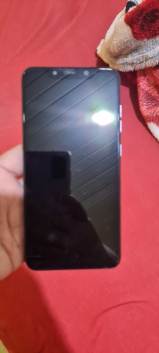 Celular Pocophone F1