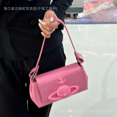 Mochila Com Padrão De Crocodilo Em Forma De Coração Estilo P
