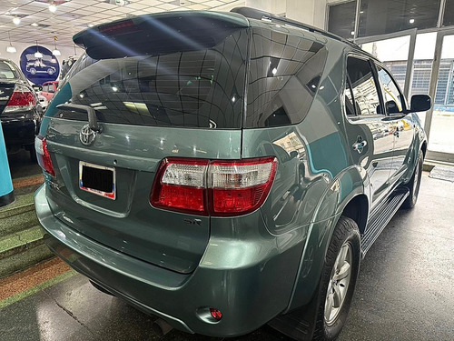 Toyota Fortuner Sr 7ptos Automatica 4x4