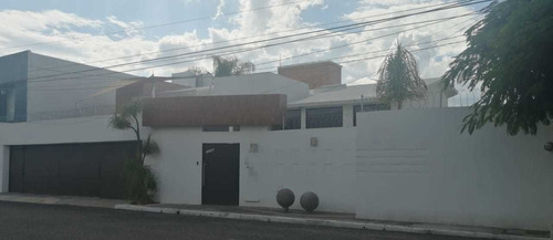 Imagen 1 de 14 de Casa En Venta En Villas De Irapuato