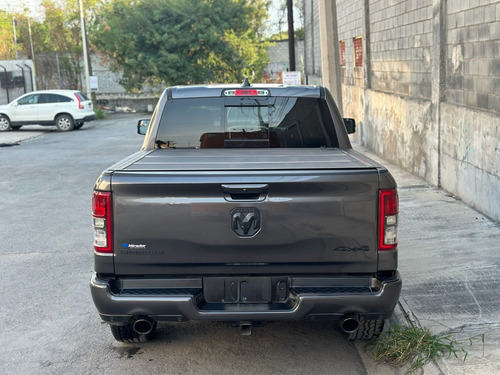 RAM Ram 1500 5.7 V8 Slt 4X4 At