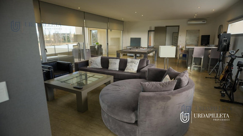Casa En Venta En Pilara Sobre Lote Interno - La Berlina - Urdapilleta Propiedades
