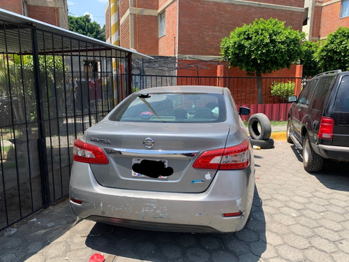 Nissan Sentra 1.8 Advance At