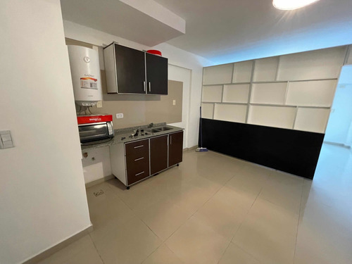 Imagen 9 de 14 de 1 Amb Hecho 3 Amb Lujo Cochera Opc Alegre De 66 M2 Balcón Porcelanat S/indep