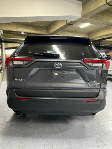 Imagen 4 de 12 de Toyota Rav4