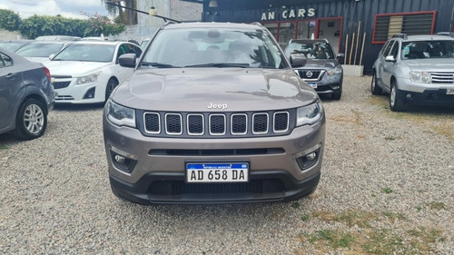 Imagen 4 de 10 de Jeep Compass 2019 2.4 Longitude