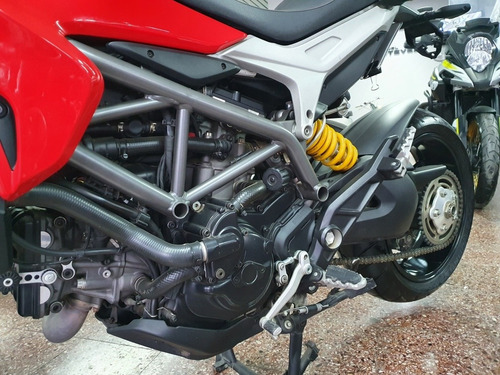 Ducati Hyperstrada 821 Impecable 3700km Permutas